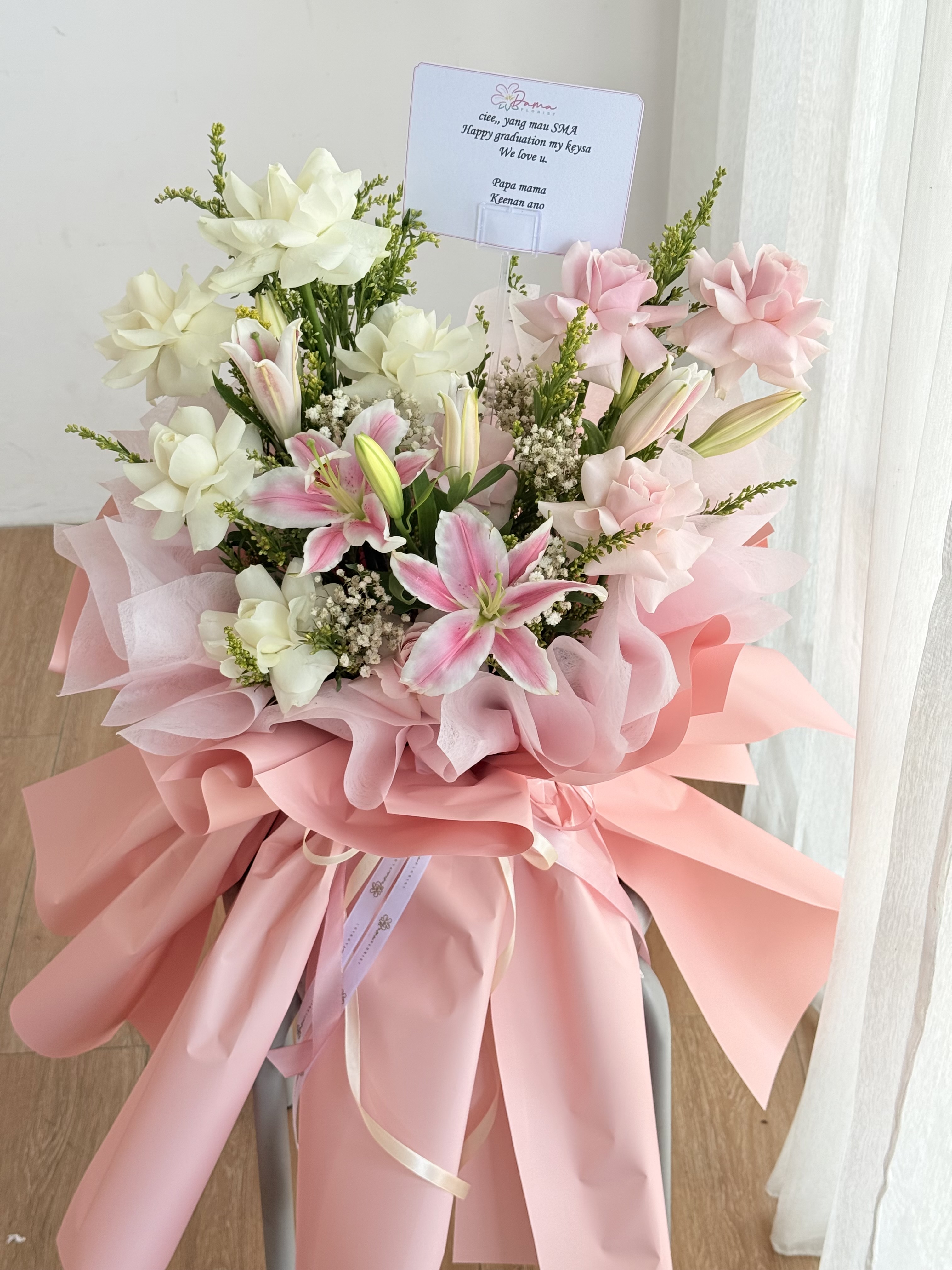 Lily Gardenia with Rose