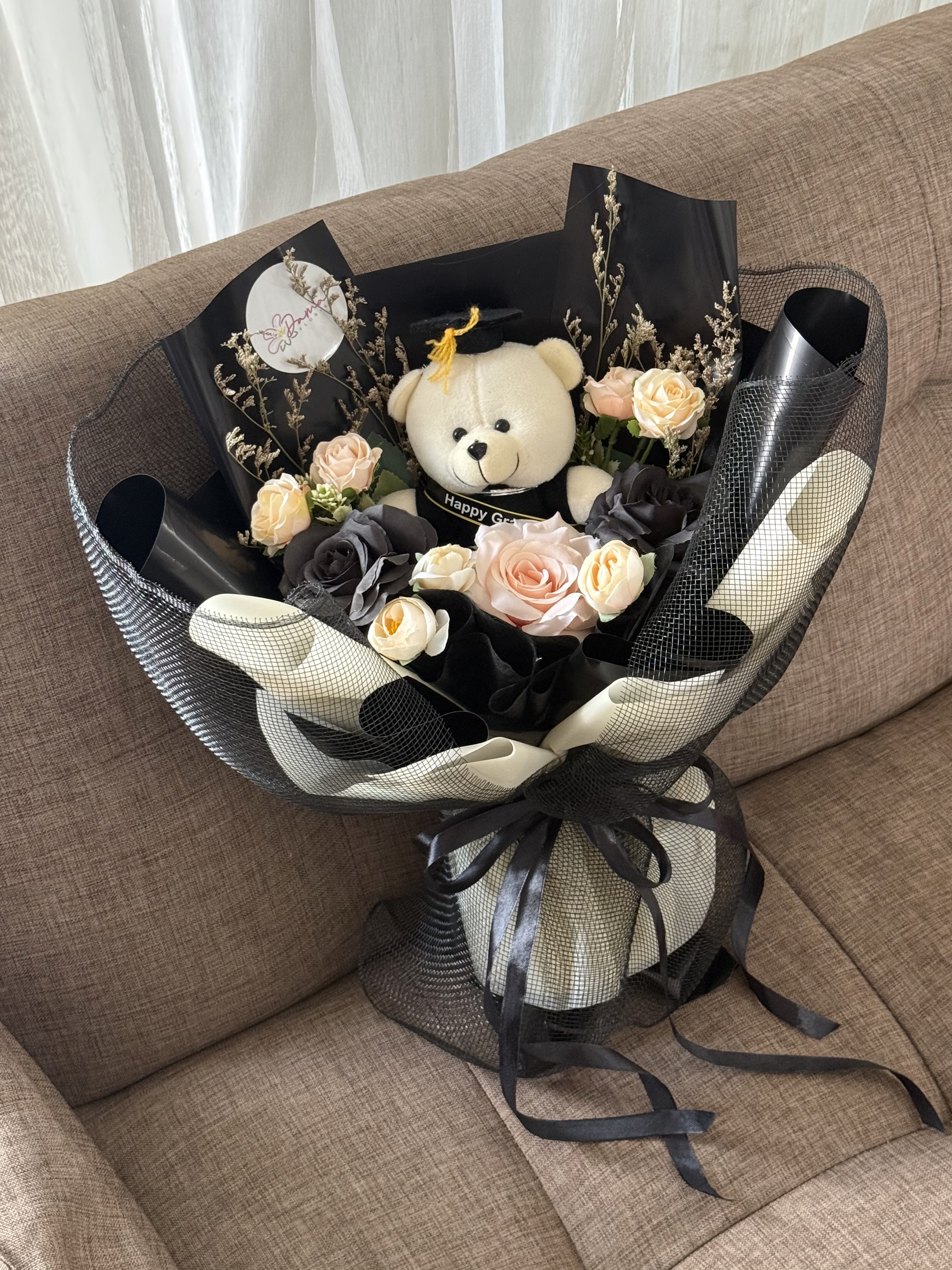 Buket Wisuda - Cica