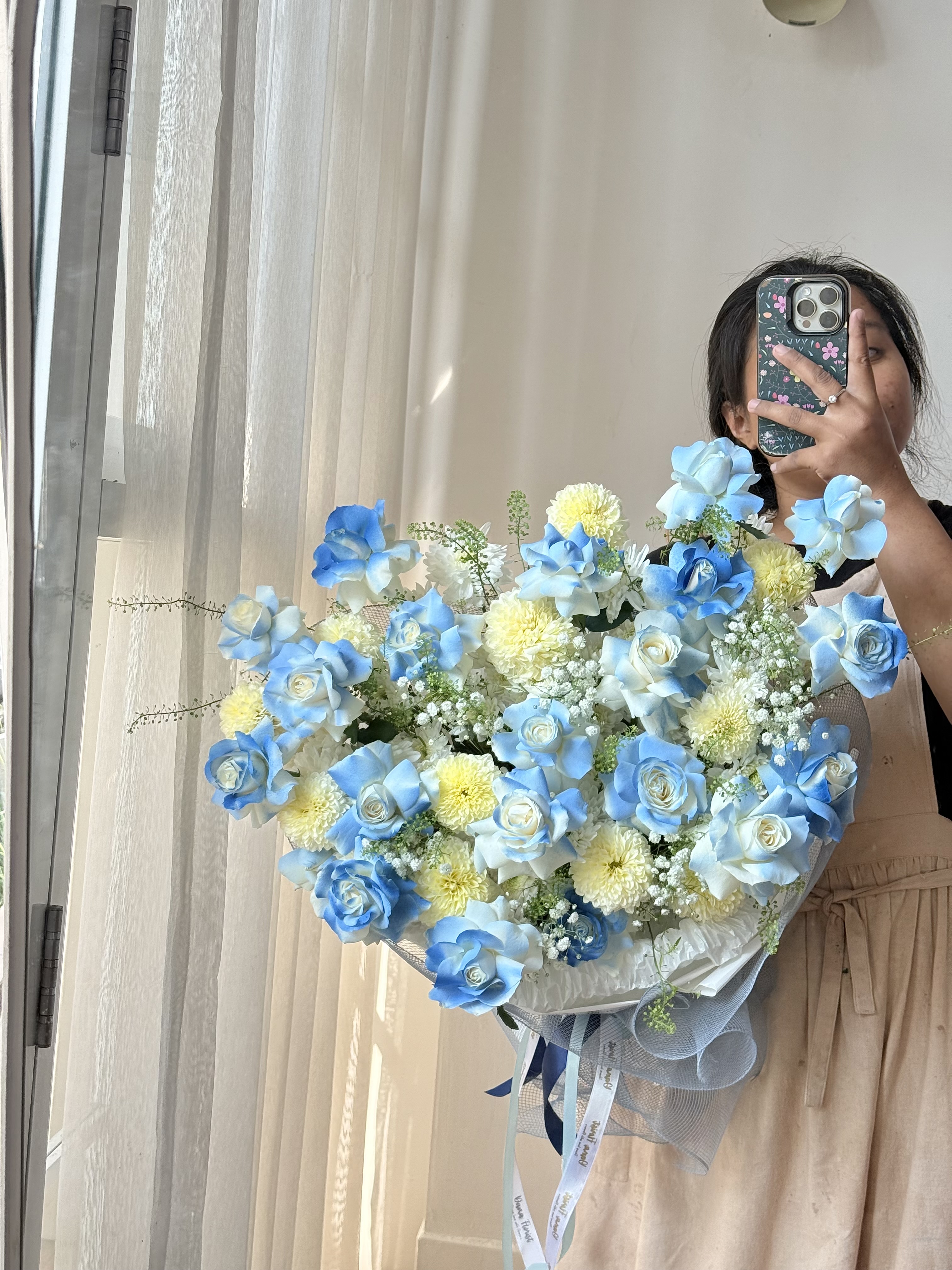 Bloom Bouquet (Giant)
