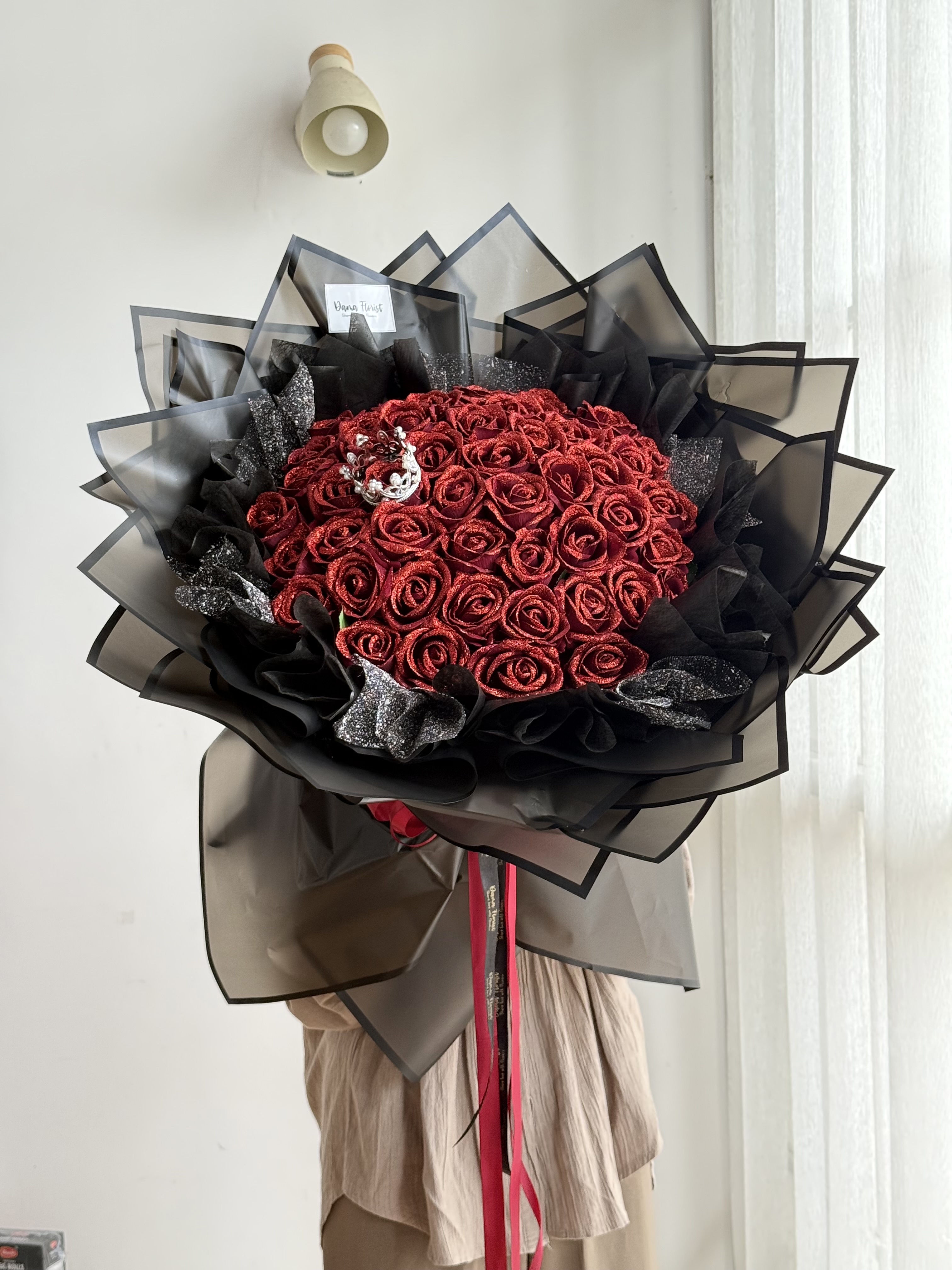 Giant Rose foto 3