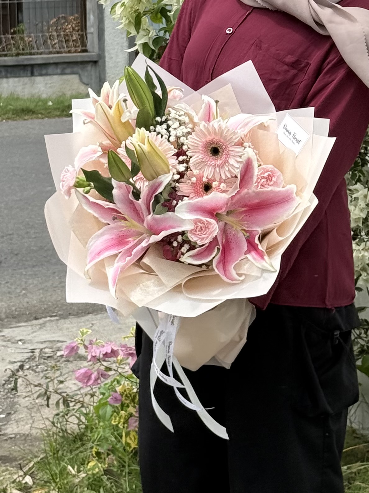 Lily Round Lancip