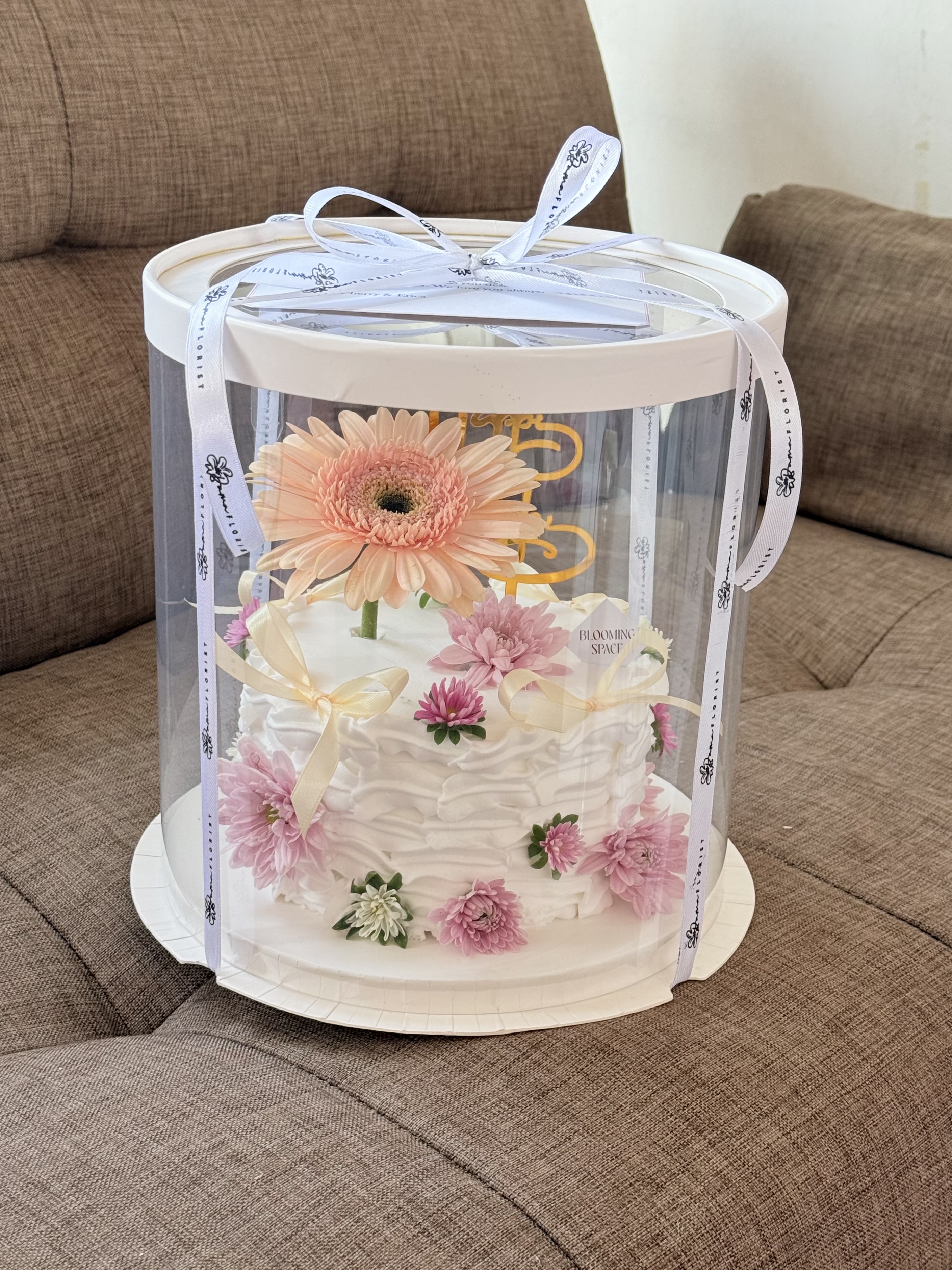 Flower Tabung Cake foto 3