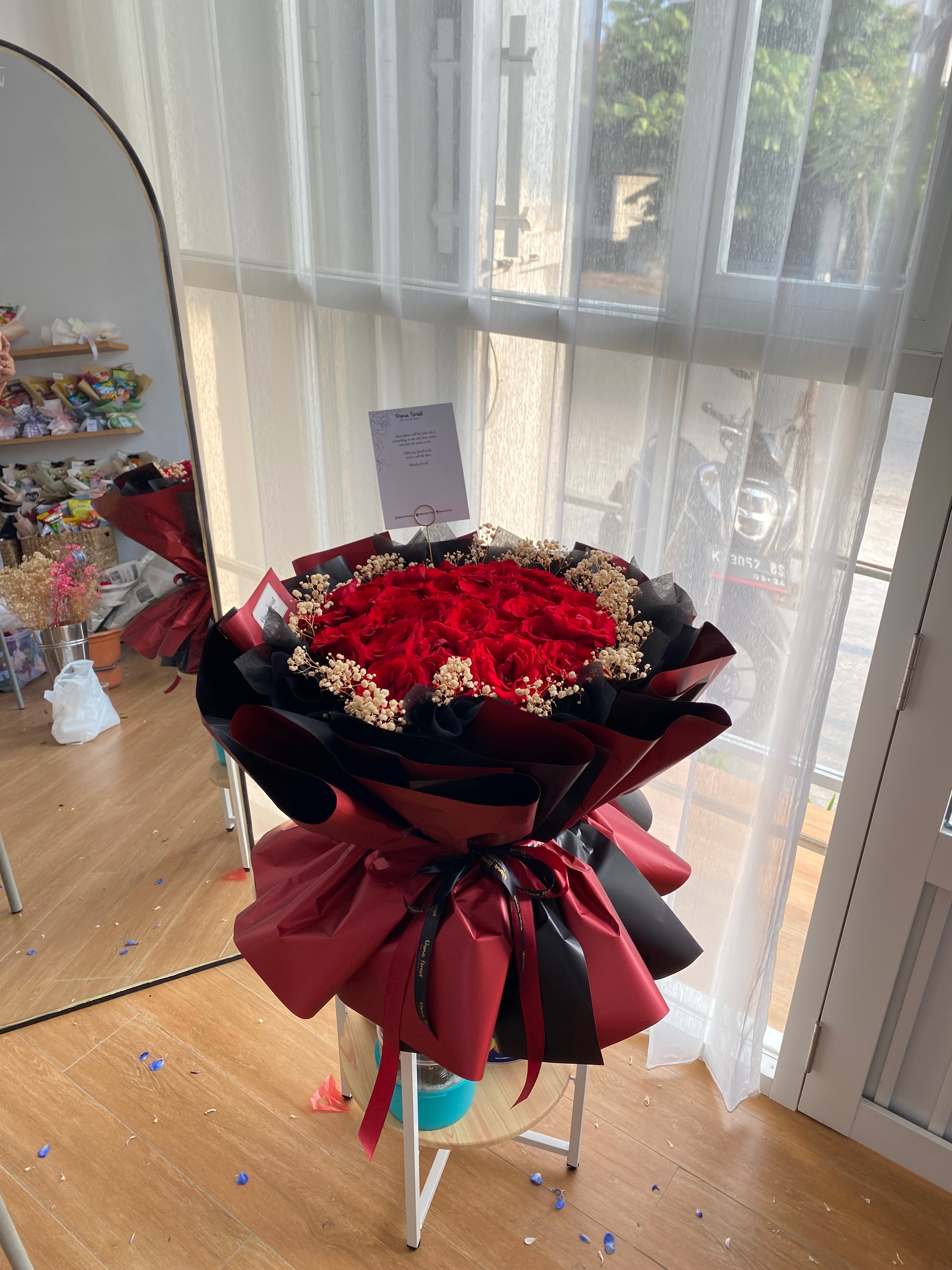 60-100 stem roses foto 4