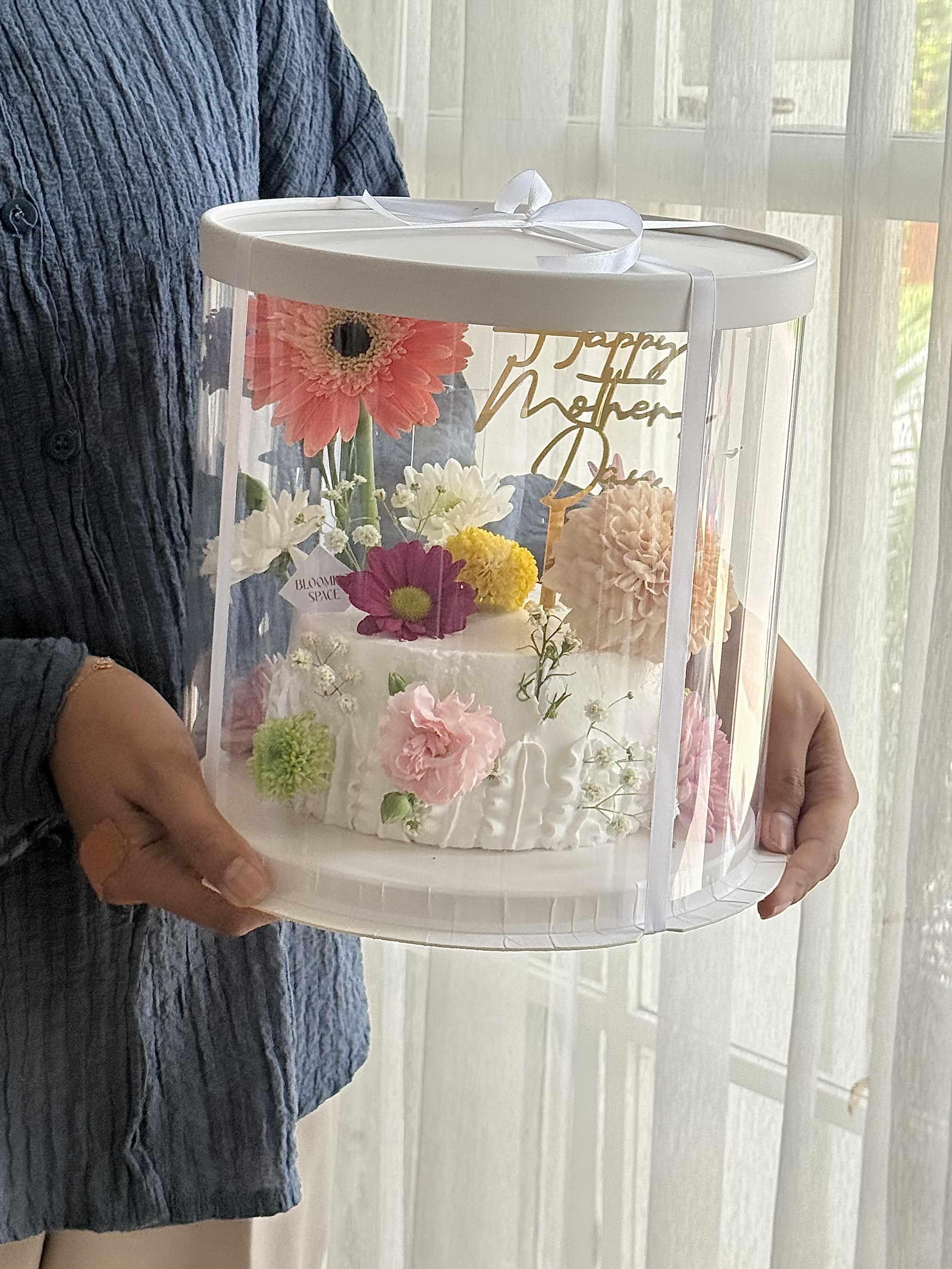 Flower Tabung Cake